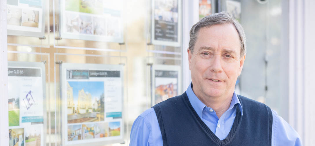 Why Appoint a Lettings Agency to Manage Your Buy-to-Let Property?